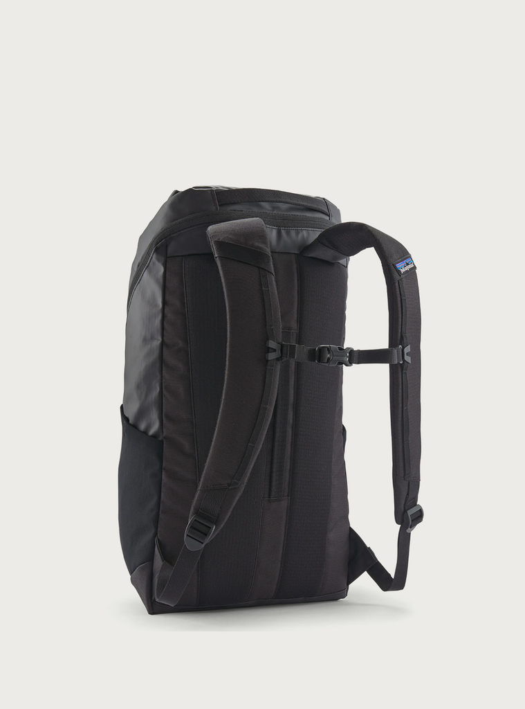 Patagonia - Black Hole® Pack 25L - BLK – Common Wanderer Patagonia - Black Hole® Pack 25L - BLK – Common Wanderer